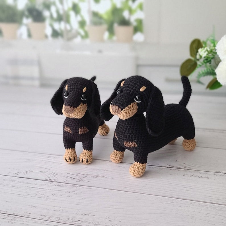 Crocheted Dachshund by Havanex