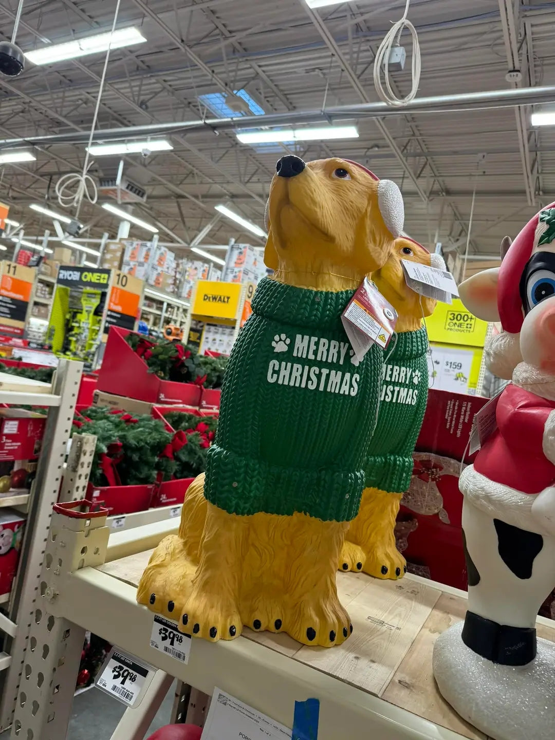 Golden Retriever Christmas Sculpture